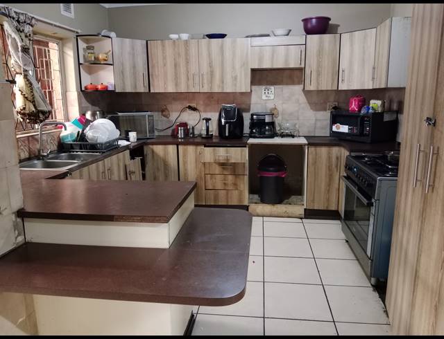 15 BEDROOM HOUSE FOR SALE IN PIETERMARITZBURG CENTRAL